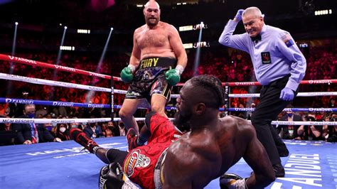 fury fight|Fury knocks out Wilder to retain title in sensational fight .